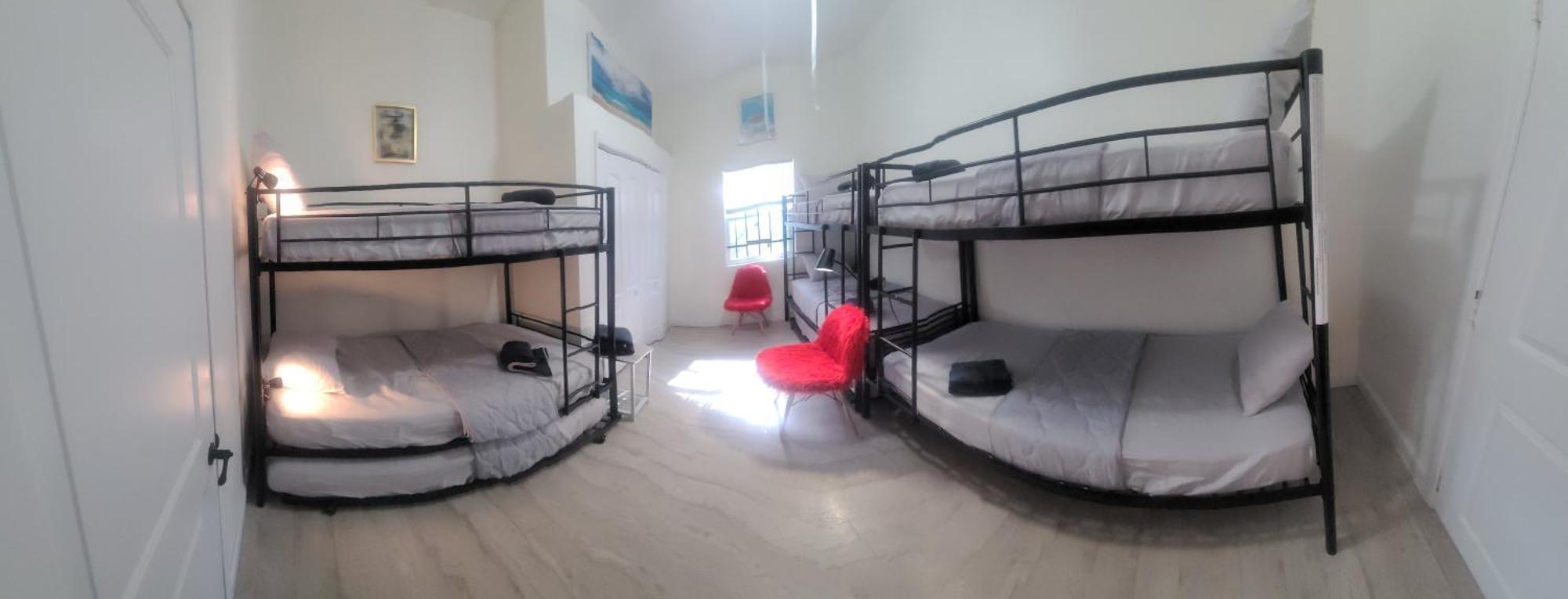 Large, Central, Lovely & Cozy 4Bed/2Bath - House By Everbank Stadium جاكسونفيل المظهر الخارجي الصورة